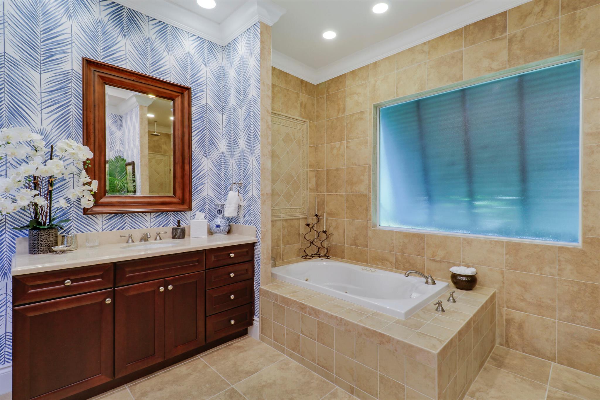 10841 SE Arielle Ter Jupiter, FL 33469