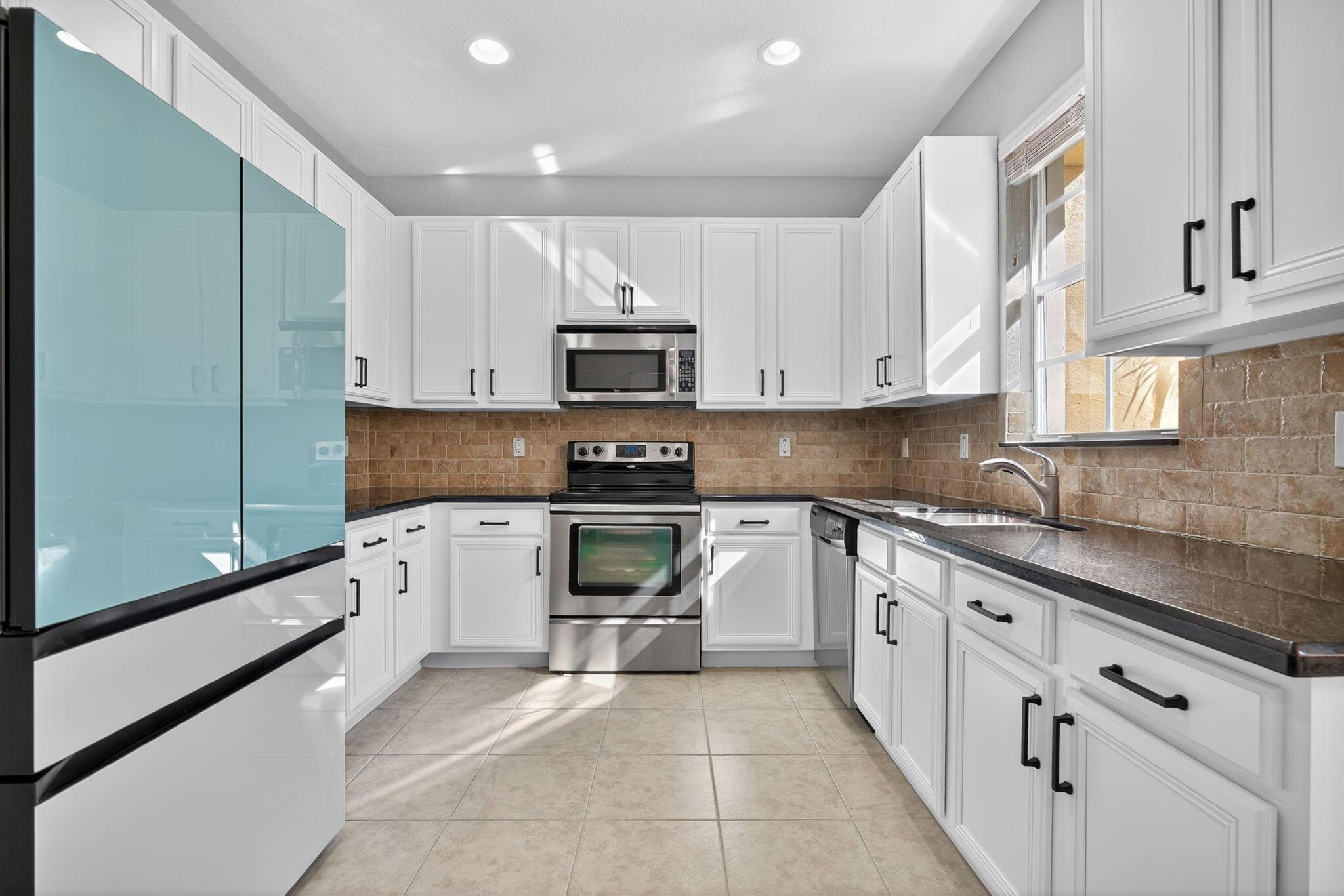 107 Ennis Ln Jupiter, FL 33458