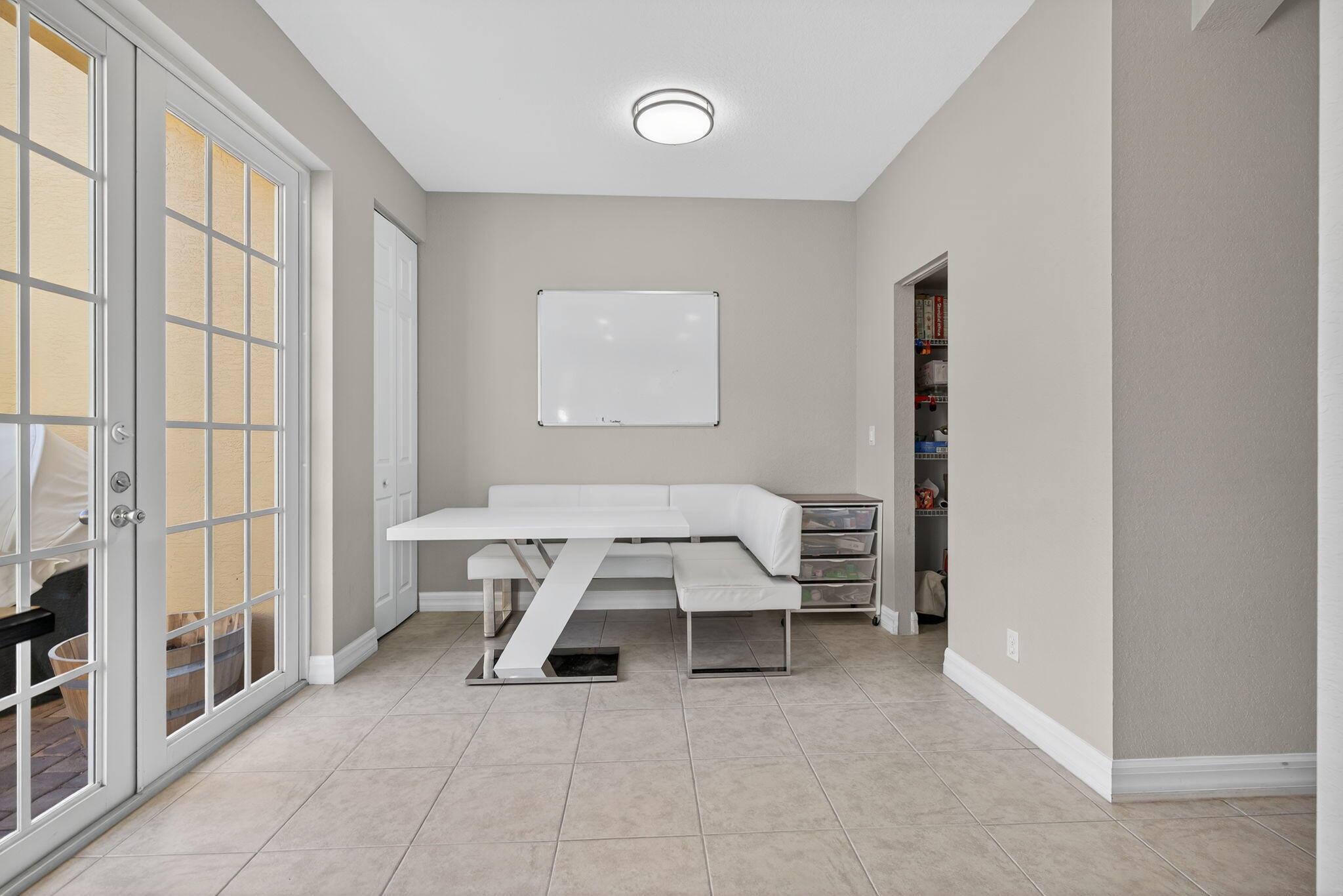 107 Ennis Ln Jupiter, FL 33458