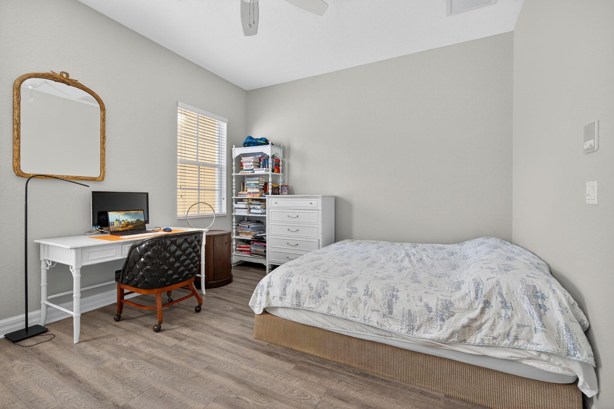 107 Ennis Ln Jupiter, FL 33458