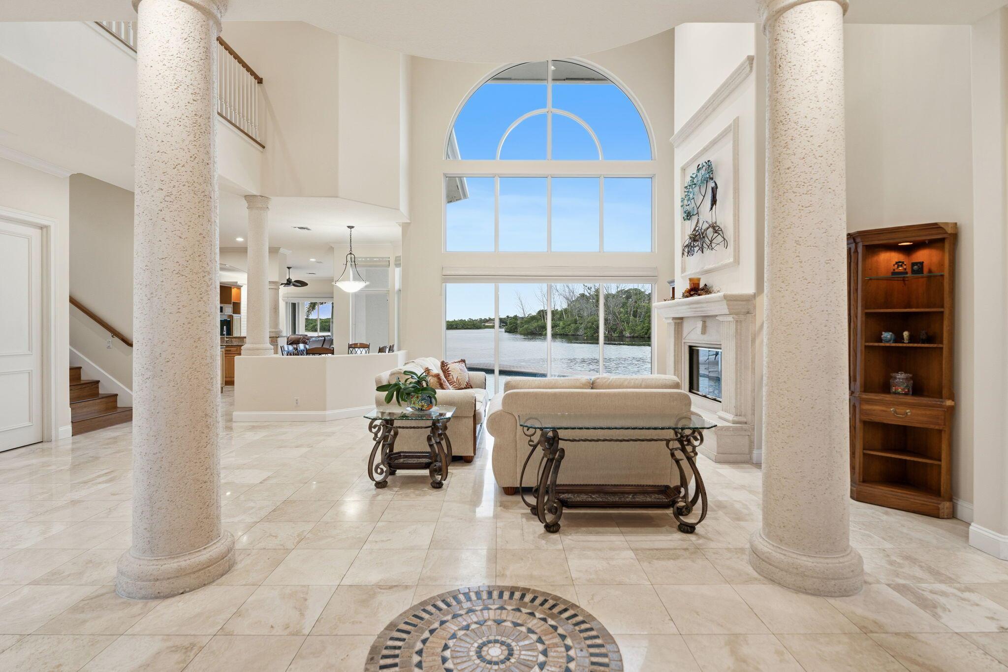 18499 SE Palm Is Ln Jupiter, FL 33458