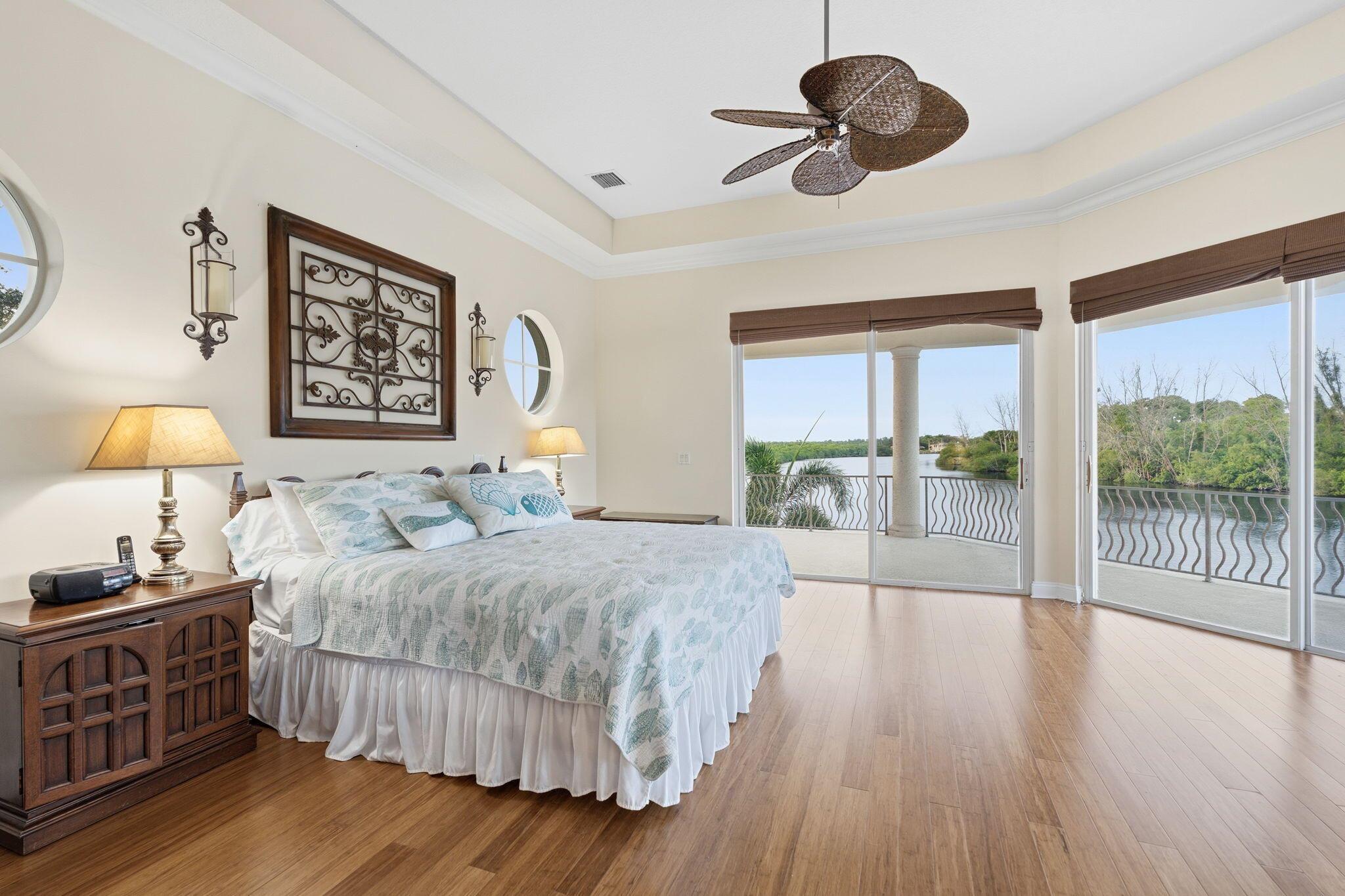 18499 SE Palm Is Ln Jupiter, FL 33458