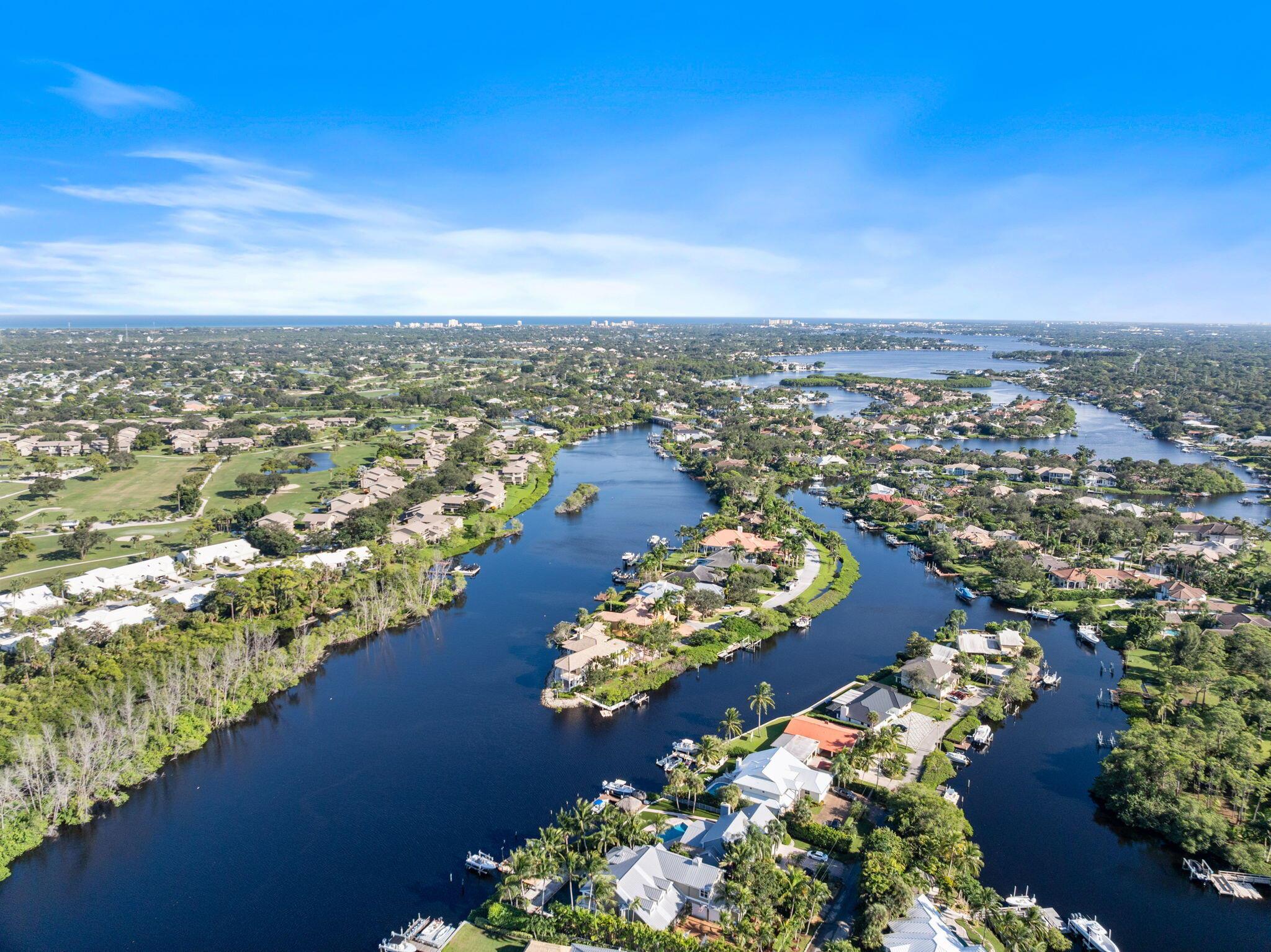 18499 SE Palm Is Ln Jupiter, FL 33458