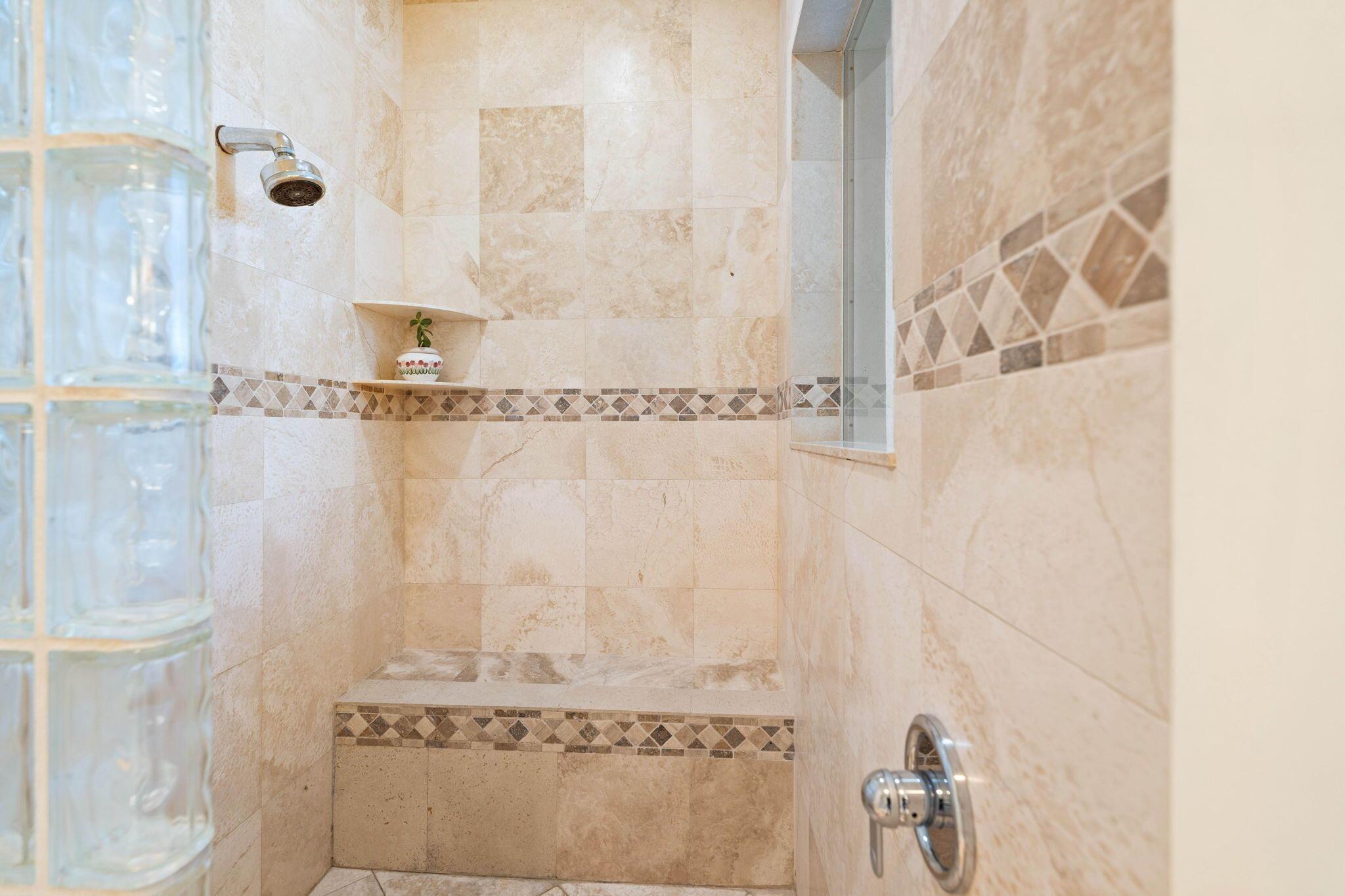 18499 SE Palm Is Ln Jupiter, FL 33458