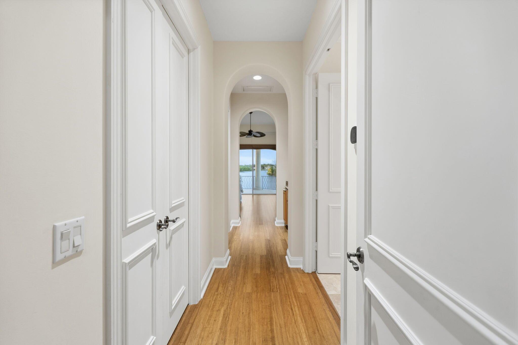 18499 SE Palm Is Ln Jupiter, FL 33458