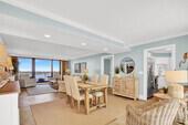 130 Lakeshore Dr #1023