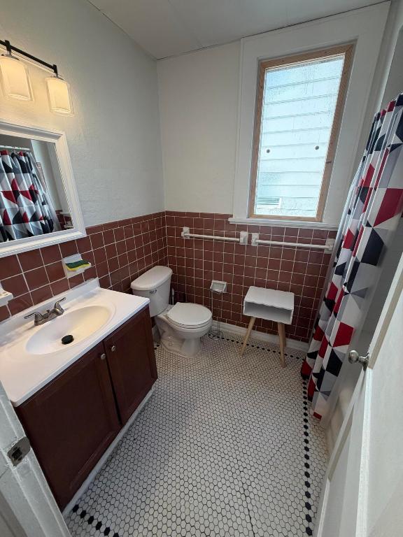 105 NE 16th Ter Fort Lauderdale, FL 33301