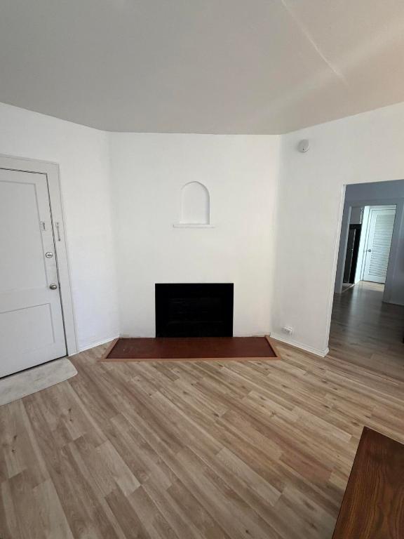 105 NE 16th Ter Fort Lauderdale, FL 33301