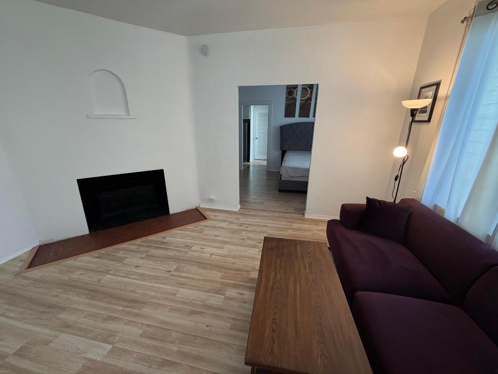 105 NE 16th Ter Fort Lauderdale, FL 33301