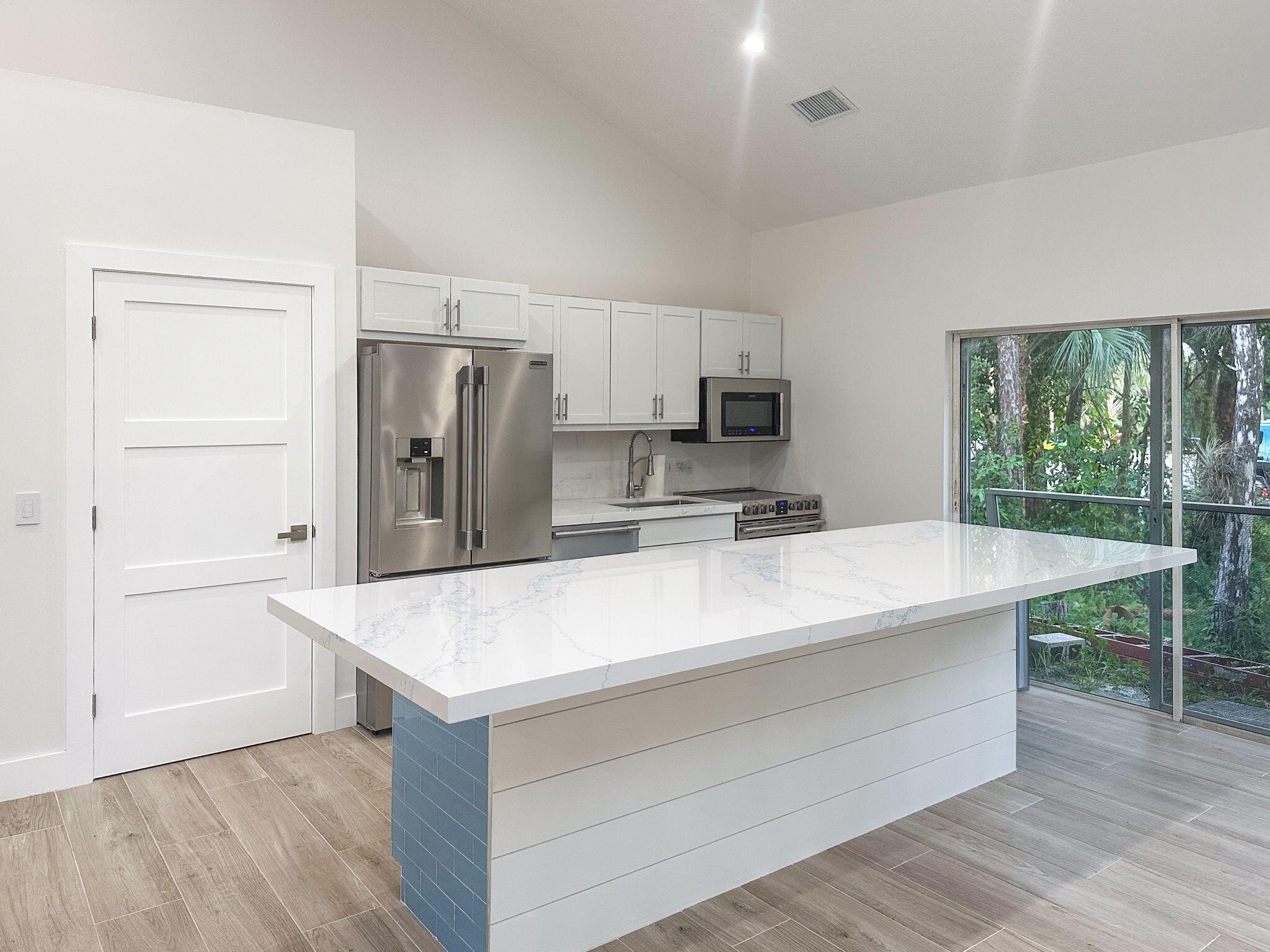 9576 171st St Jupiter, FL 33478