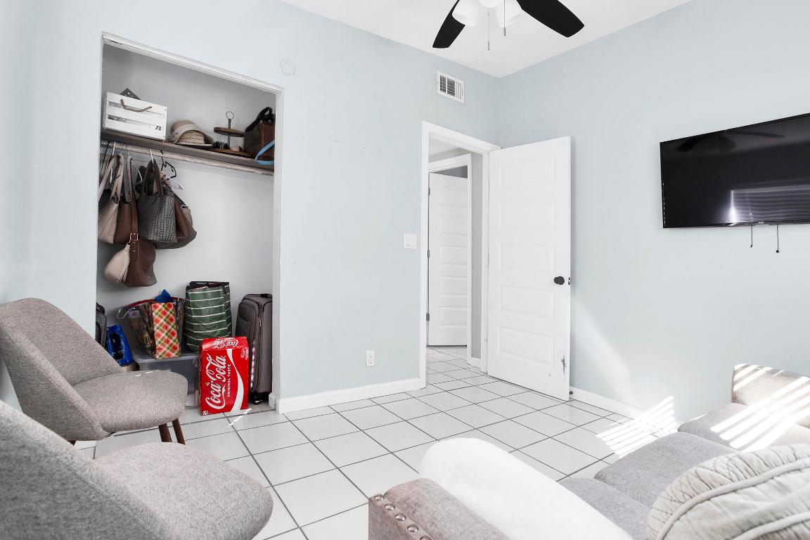 5241 NE 16th Ter Pompano Beach, FL 33064