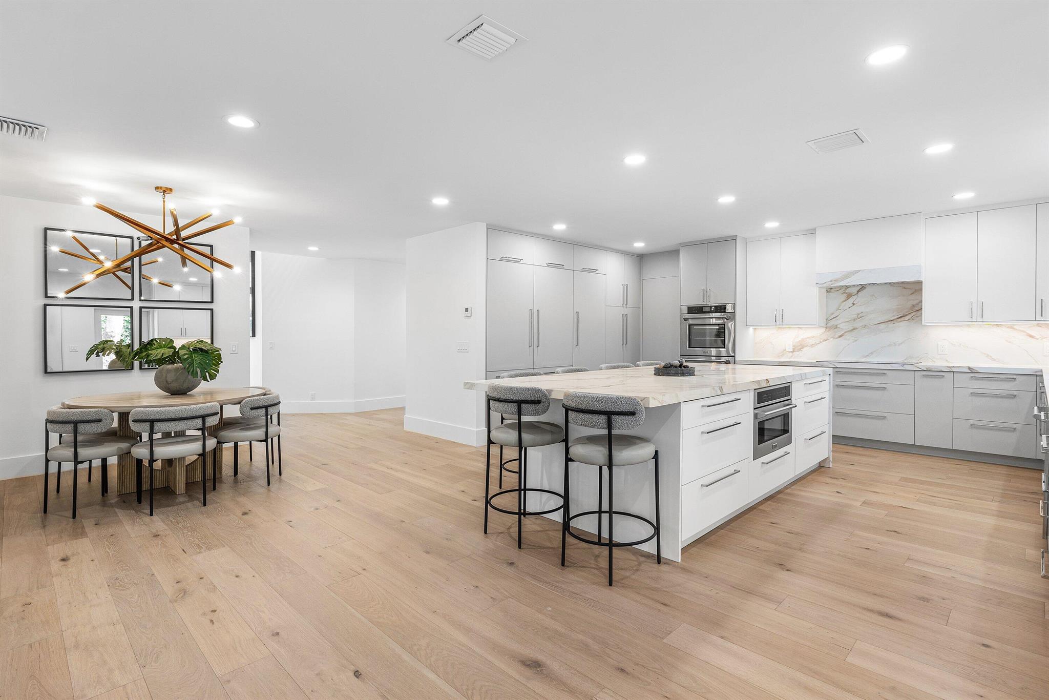 2570 Avenue Au Soleil Gulfstream, FL 33483