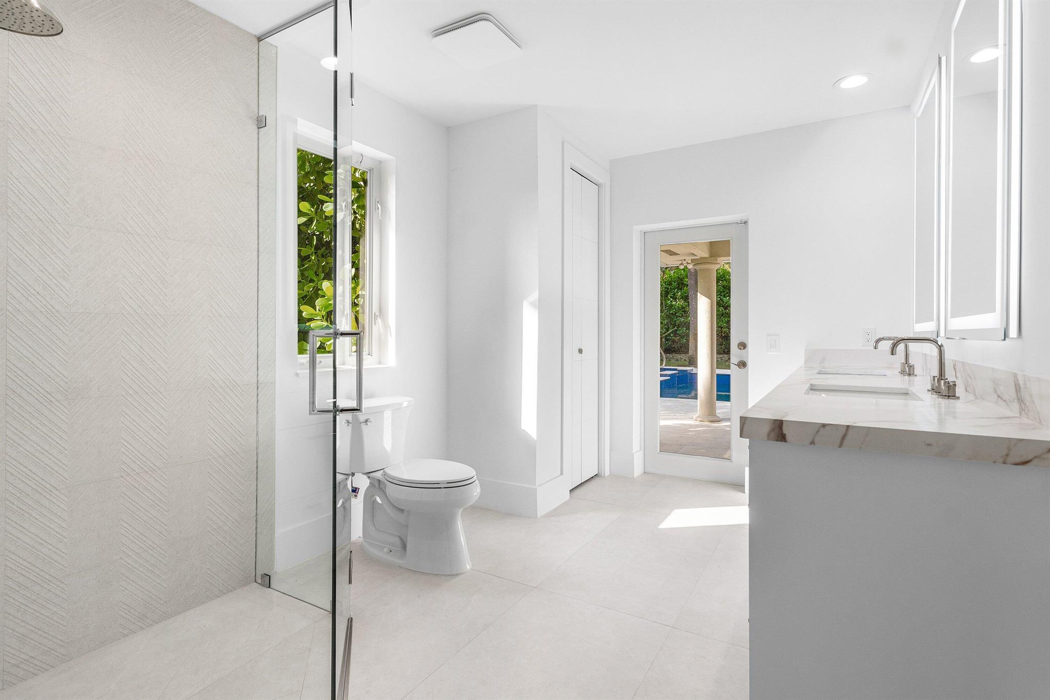 2570 Avenue Au Soleil Gulfstream, FL 33483