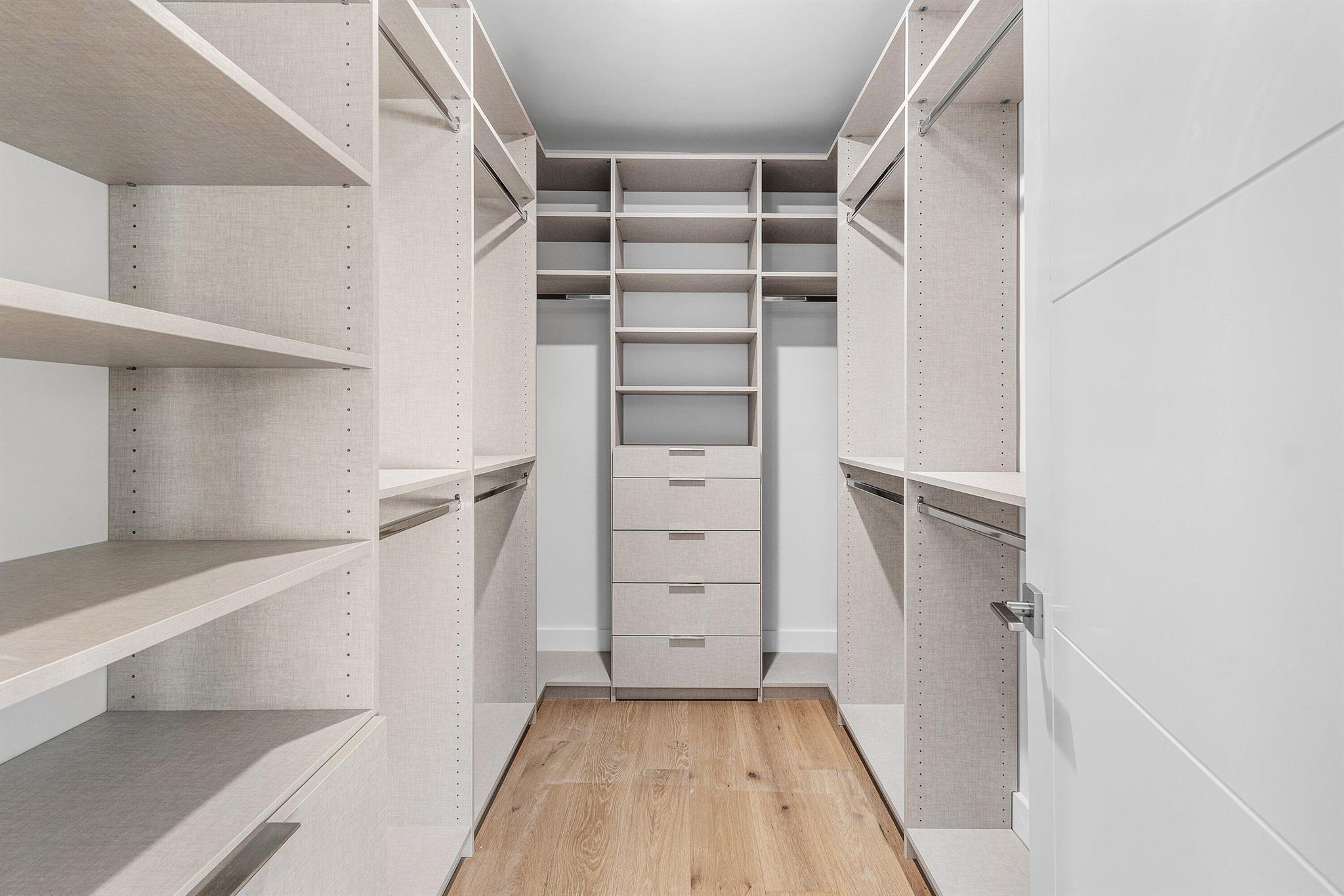 2570 Avenue Au Soleil Gulfstream, FL 33483