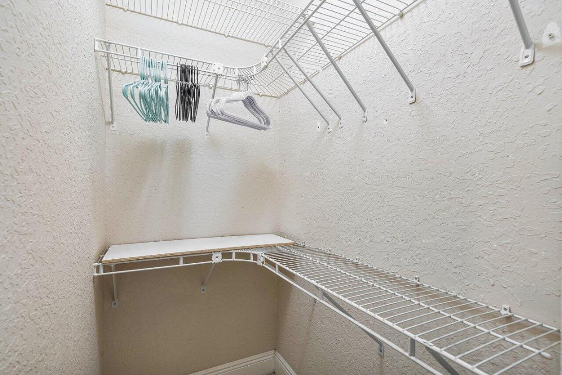 401 SE 14th Ave Pompano Beach, FL 33060