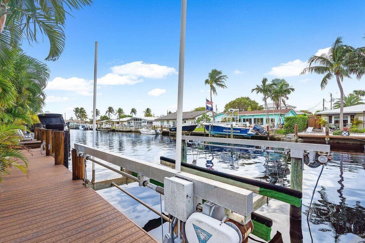 401 SE 14th Ave Pompano Beach, FL 33060