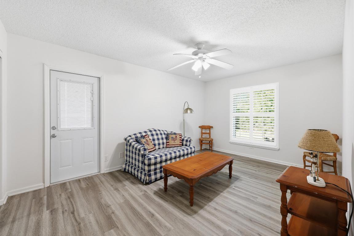 10297 Sandy Jupiter, FL 33478