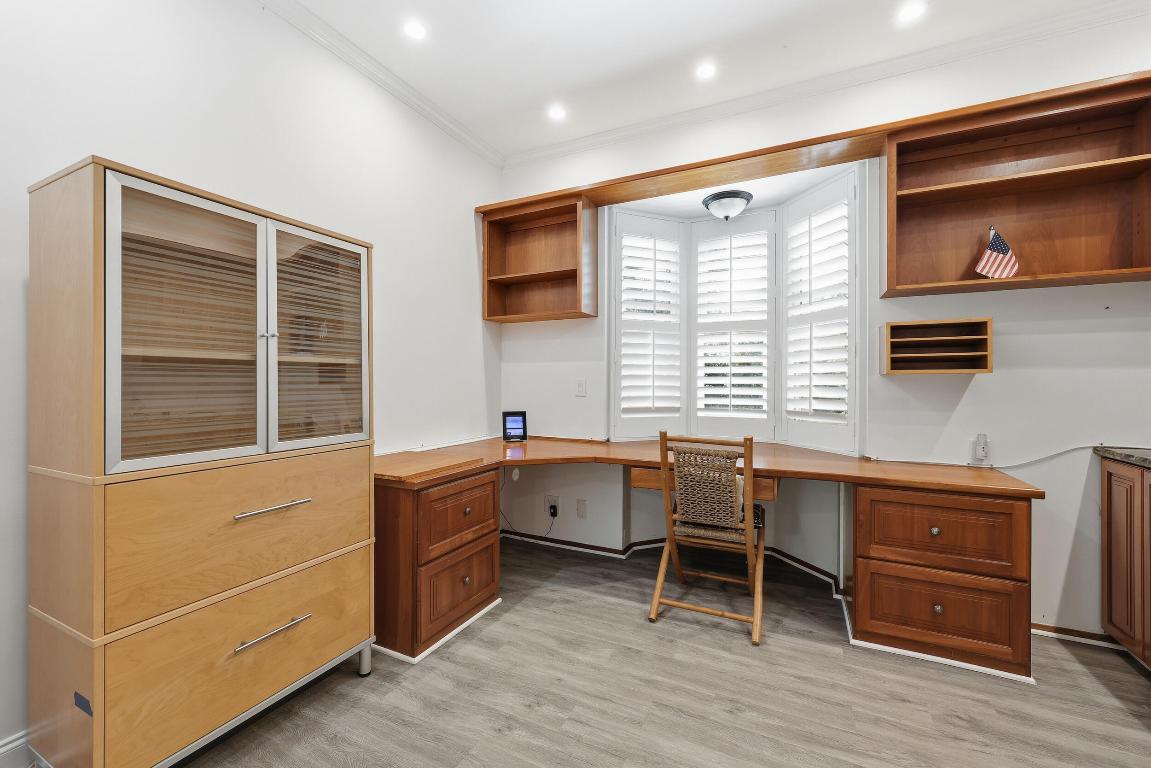 10297 Sandy Jupiter, FL 33478