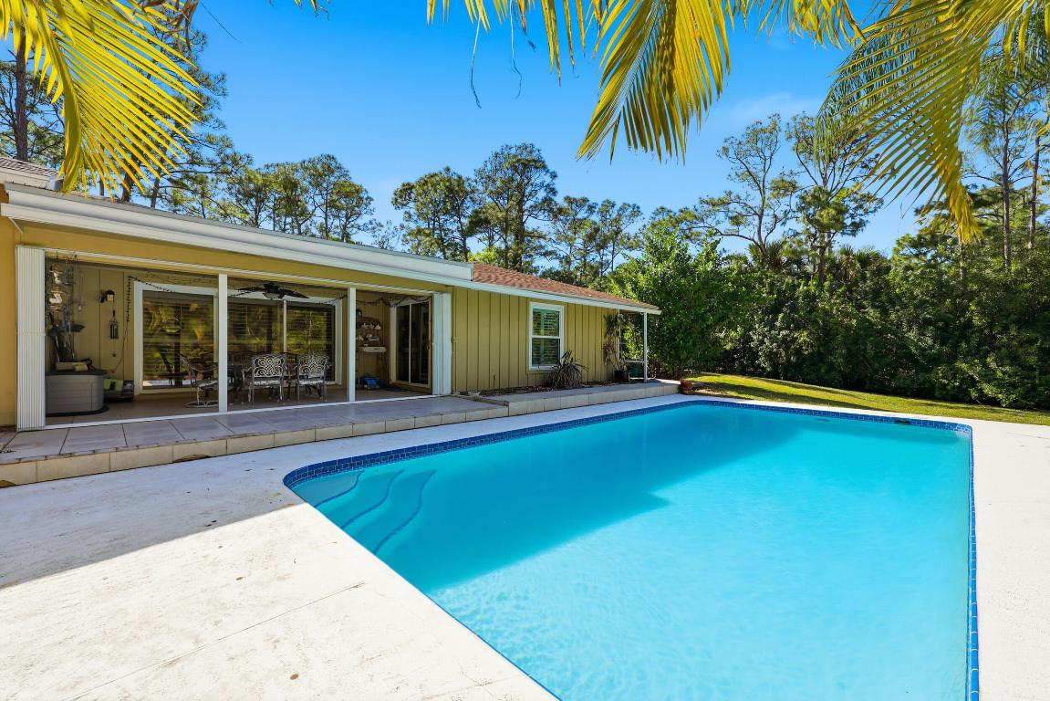 10297 Sandy Jupiter, FL 33478