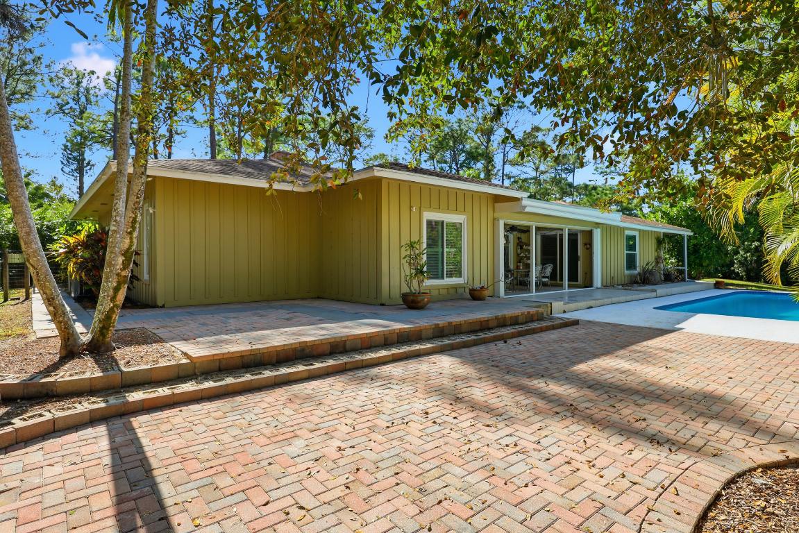 10297 Sandy Jupiter, FL 33478