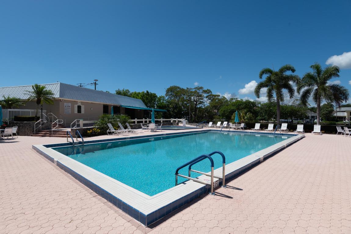 9130 SE Riverfront #L Tequesta, FL 33469