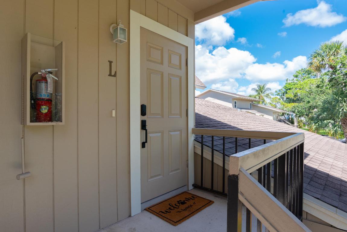 9130 SE Riverfront #L Tequesta, FL 33469