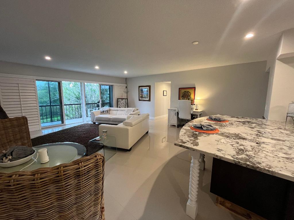 9130 SE Riverfront #L Tequesta, FL 33469