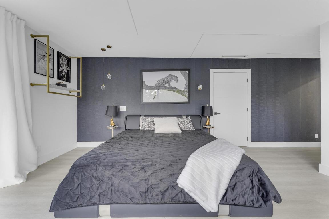 2724 N Ocean Fort Lauderdale, FL 33308