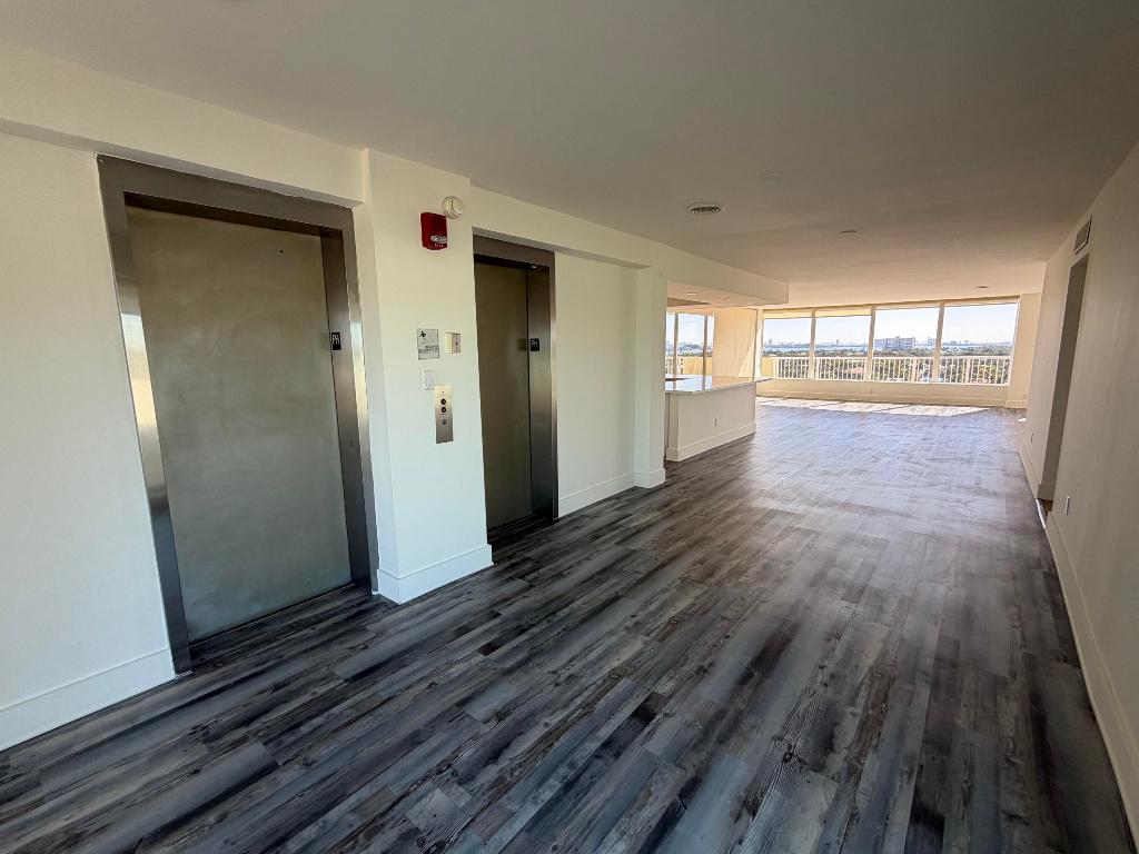 2000 NE 135th #Ph North Miami, FL 33181