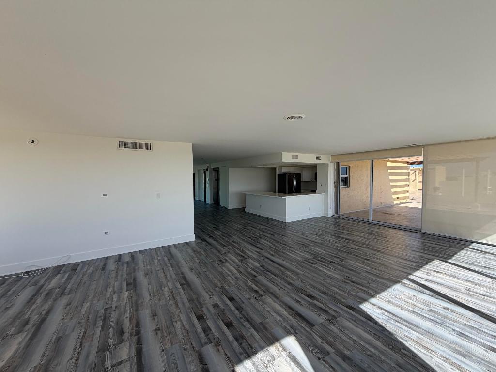 2000 NE 135th #Ph North Miami, FL 33181