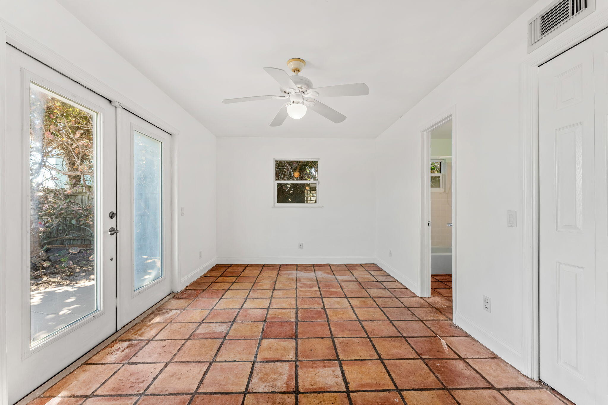 9556 Doubloon Vero Beach, FL 32963