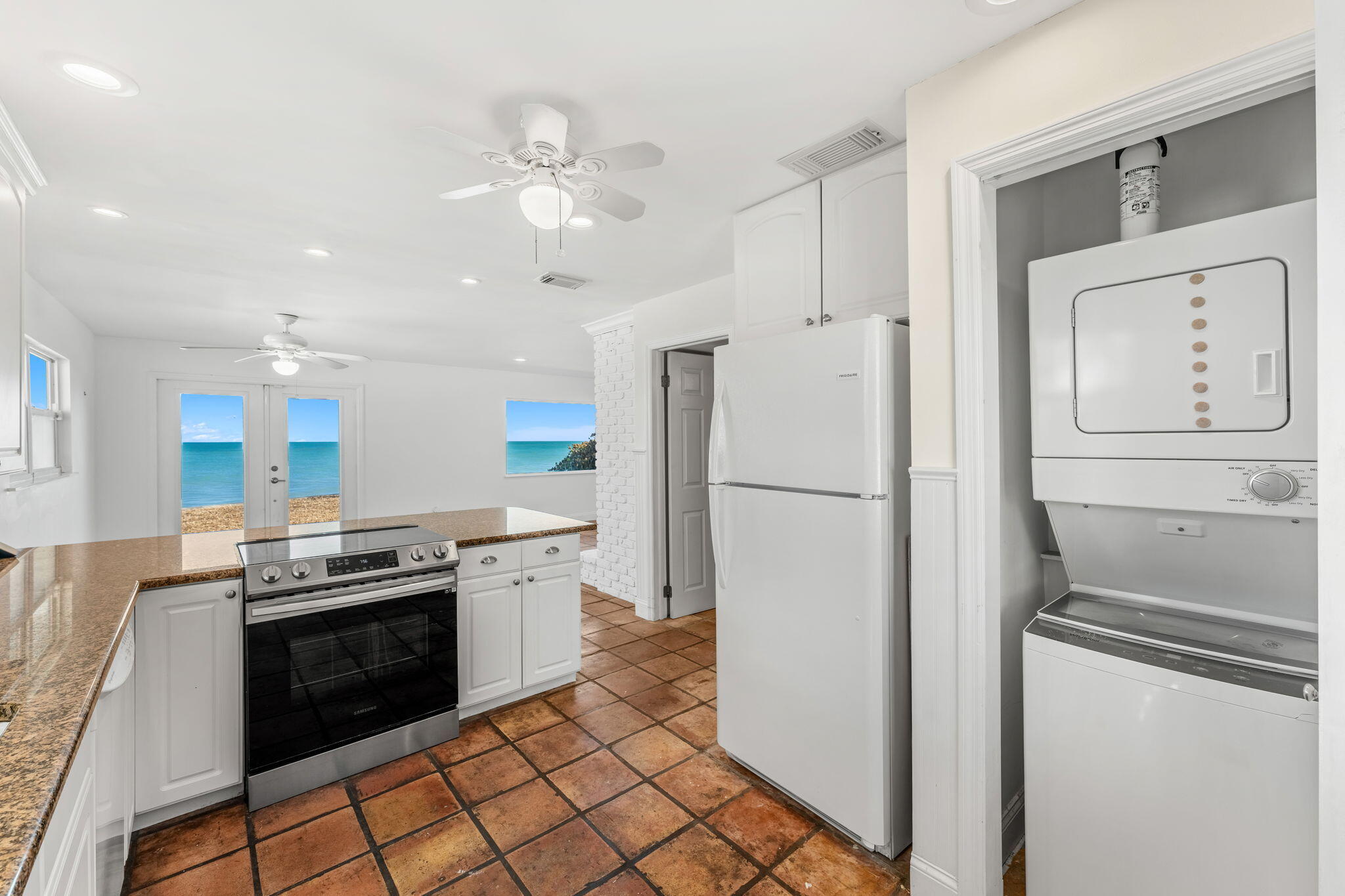 9556 Doubloon Vero Beach, FL 32963