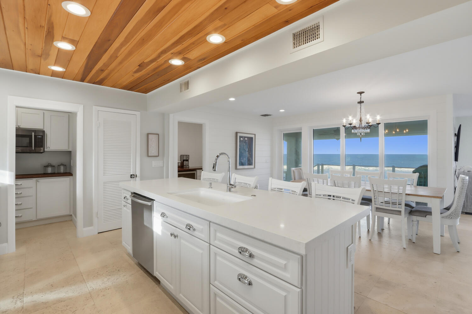 1031 SE Macarthur Stuart, FL 34996