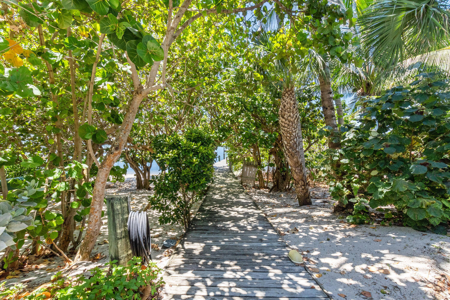 1031 SE Macarthur Stuart, FL 34996