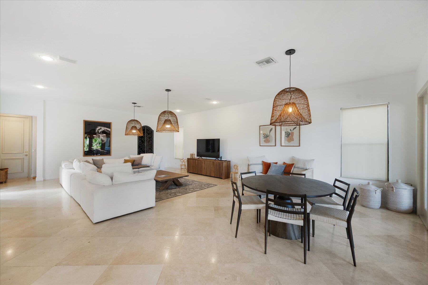 11640 S S Sea Wellington, FL 33449