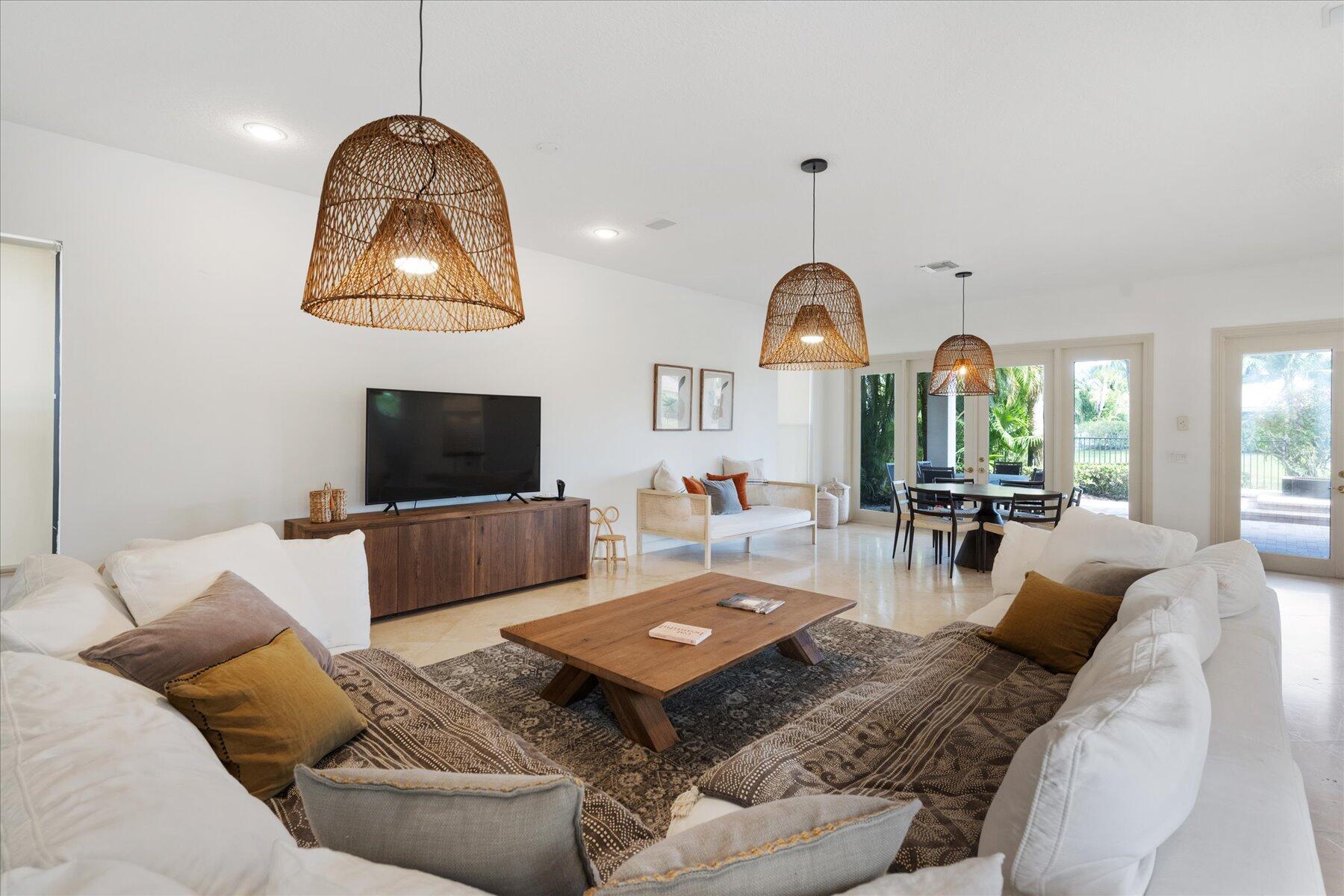 11640 S S Sea Wellington, FL 33449