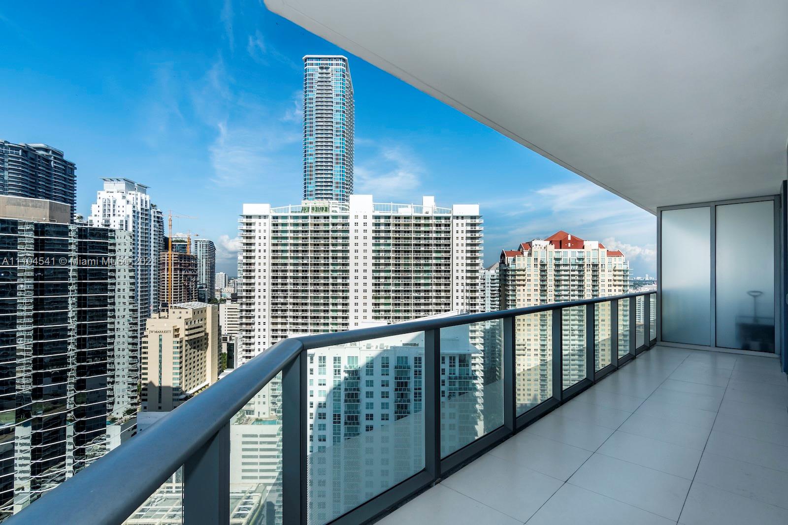1300 Brickell Bay Dr #3101