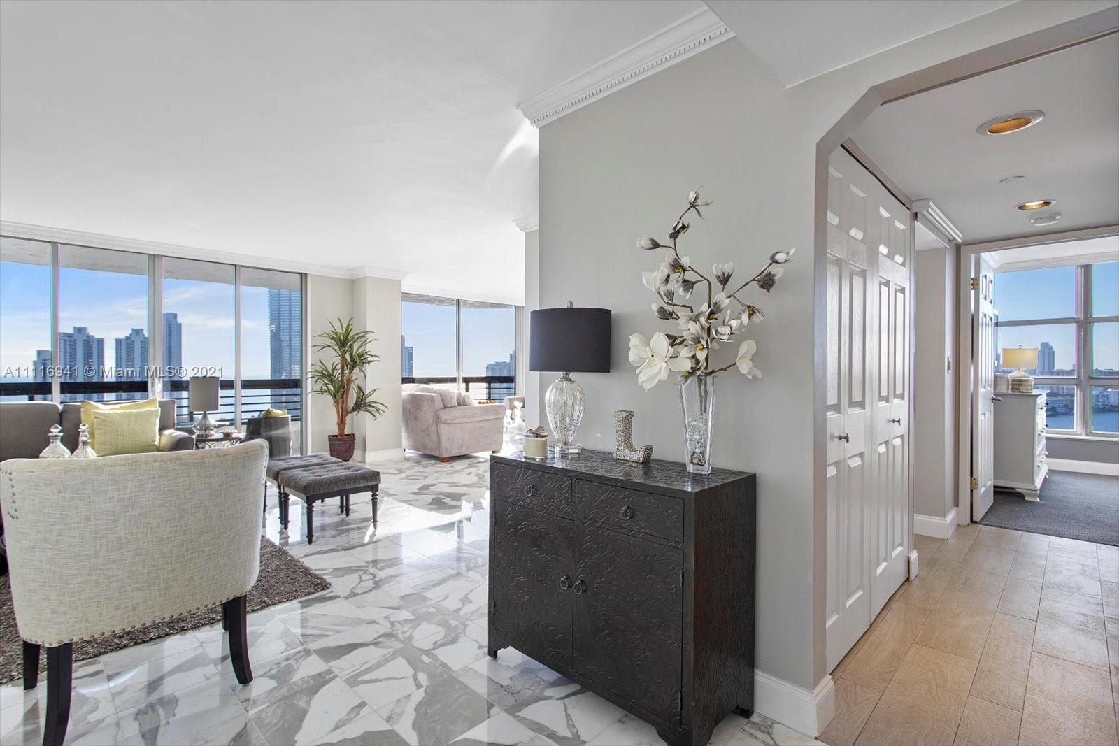 image MYSTIC POINTE20