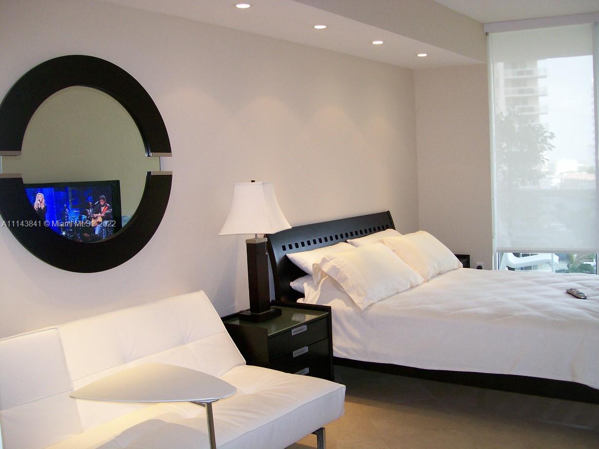 image Beach Club 129