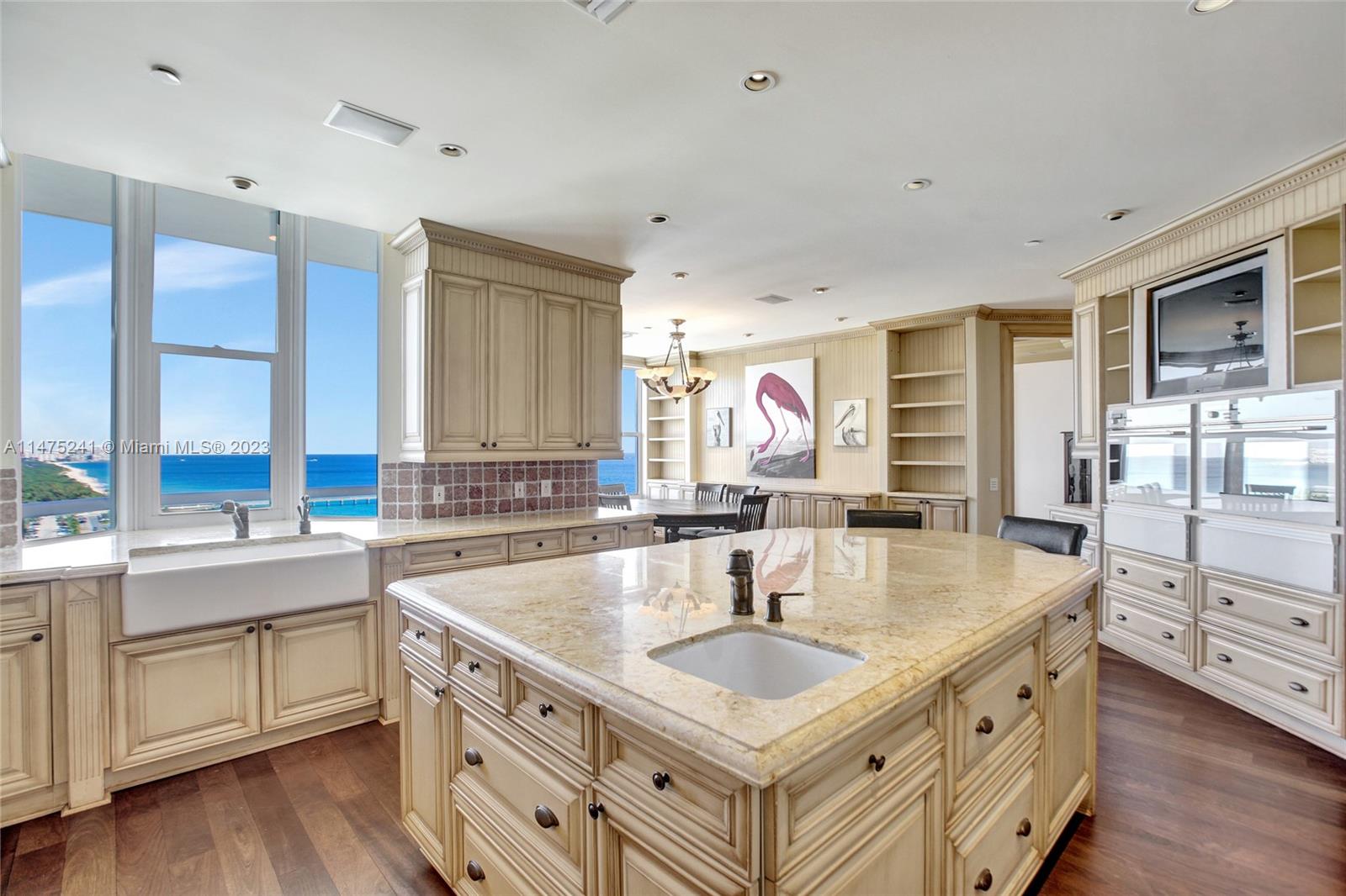 6051 N Ocean Dr #PH5 Hollywood, FL 33019