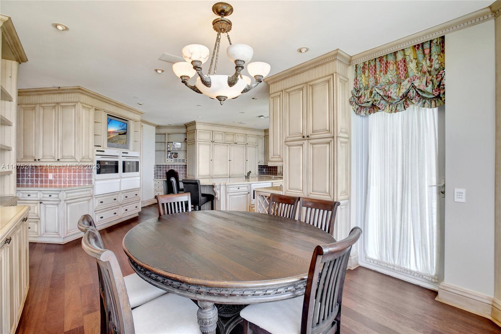 6051 N Ocean Dr #PH5 Hollywood, FL 33019