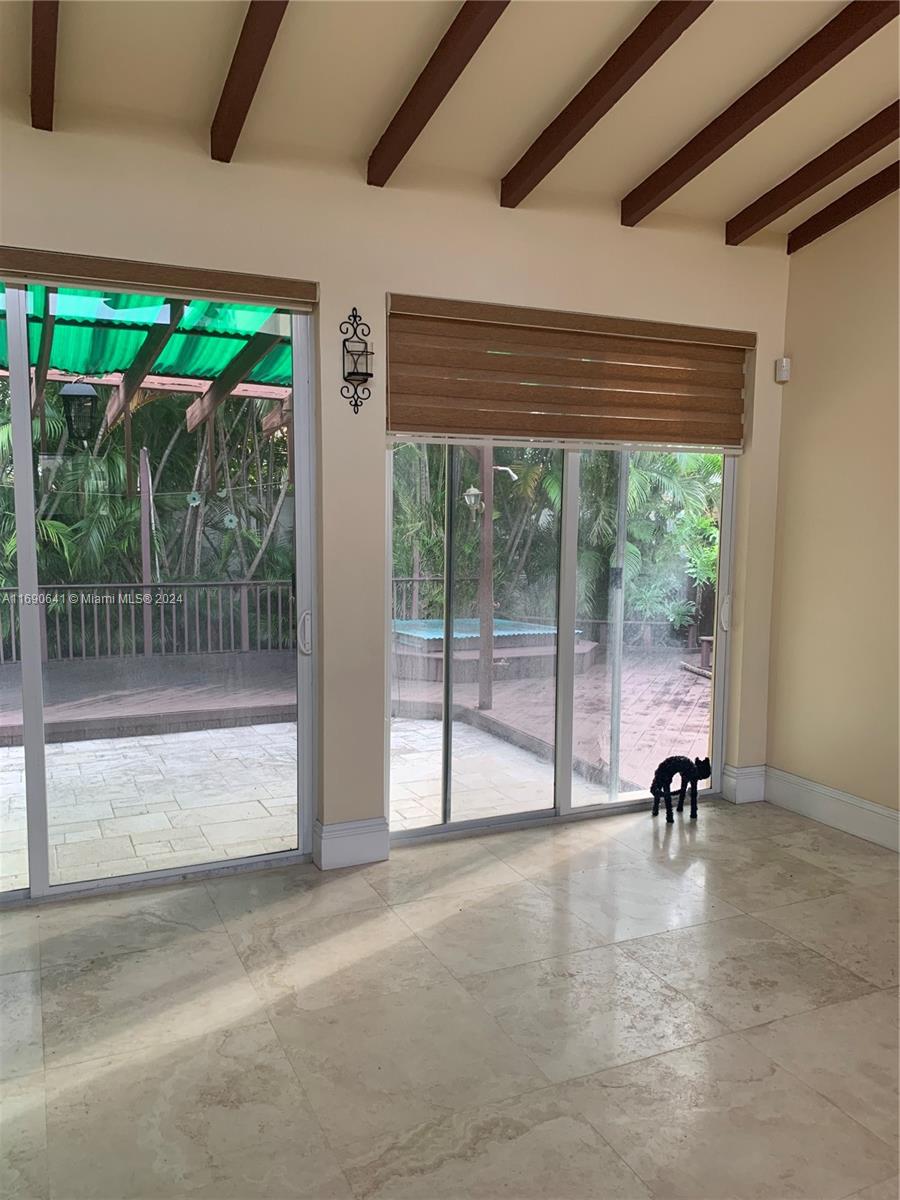 310 191st Ter Sunny Isles Beach, FL 33160