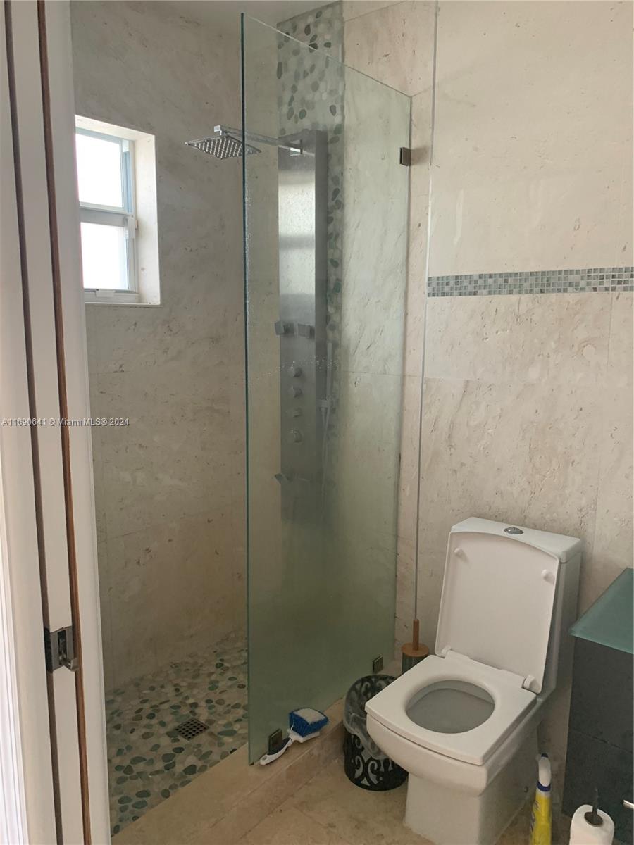 310 191st Ter Sunny Isles Beach, FL 33160