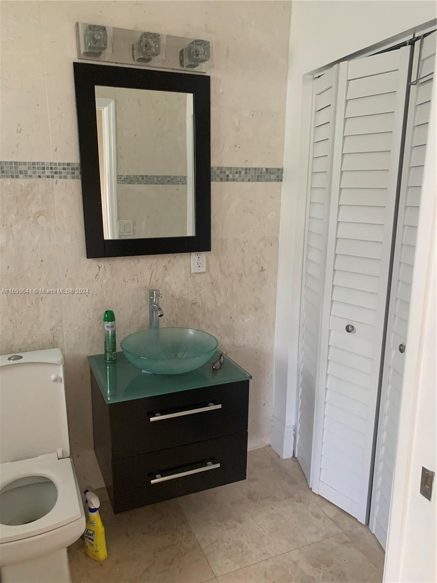 310 191st Ter Sunny Isles Beach, FL 33160