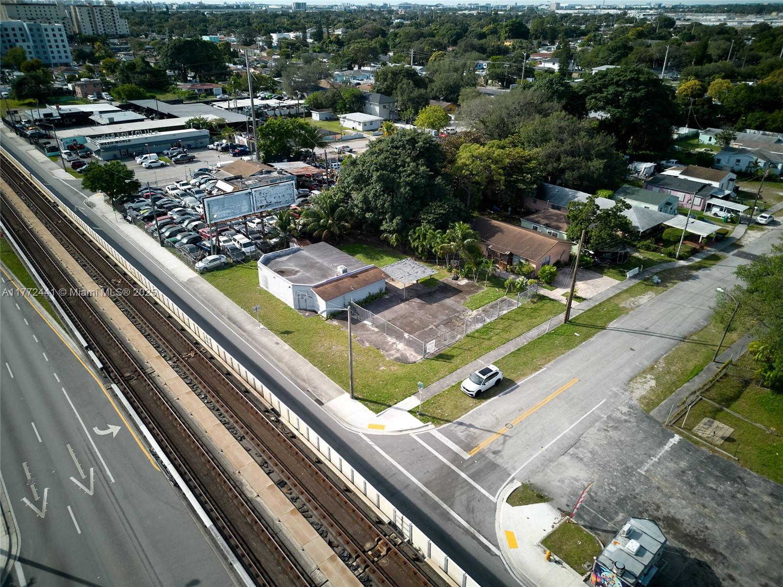 5832 NW 27th Ave Miami, FL 33142