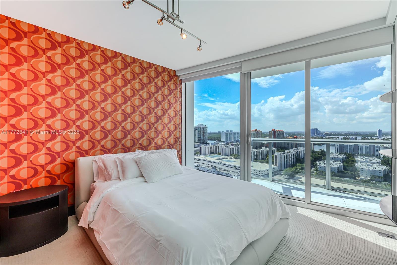 17001 Collins Ave #2508 Sunny Isles Beach, FL 33160