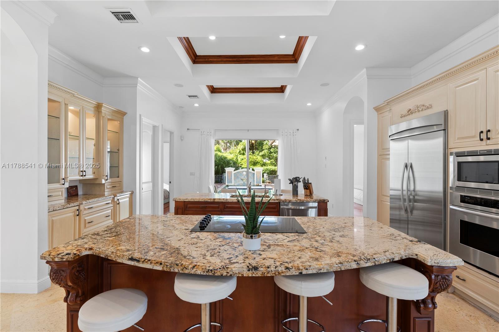 1223 Jackson St Hollywood, FL 33019