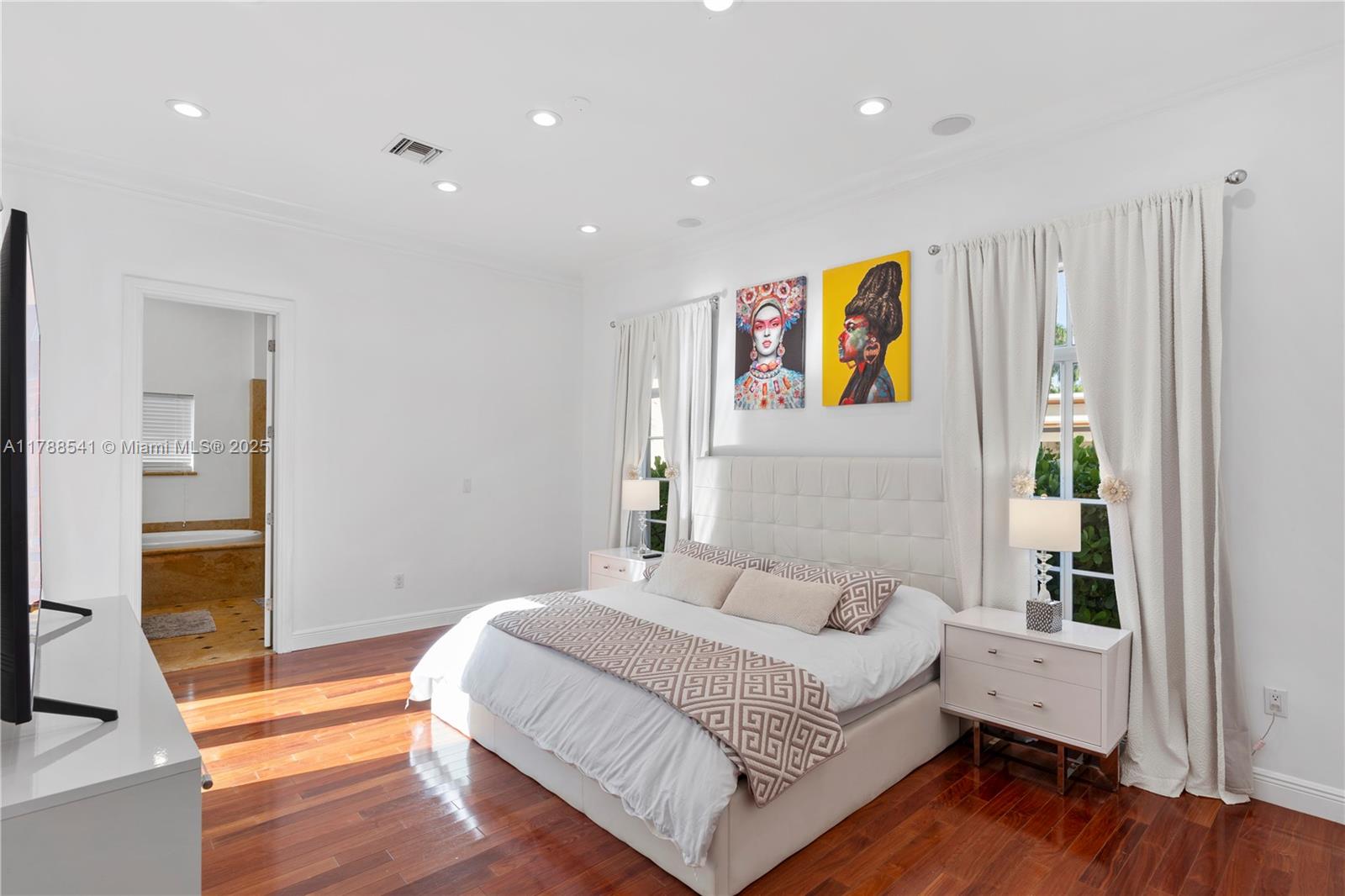 1223 Jackson St Hollywood, FL 33019