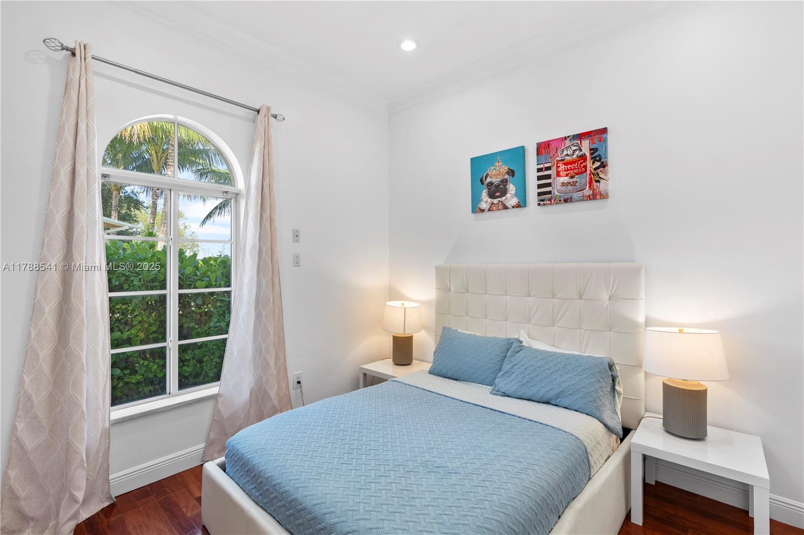 1223 Jackson St Hollywood, FL 33019