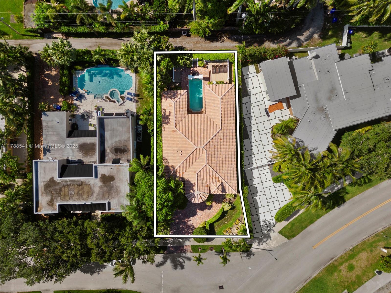 1223 Jackson St Hollywood, FL 33019